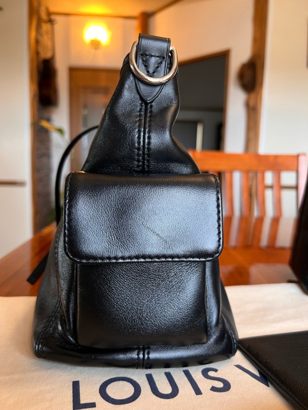 Louis Vuitton CarryAll Cargo Vibe PM - Picture 13 of 15